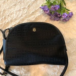 Tommy Hilfiger Black Purse